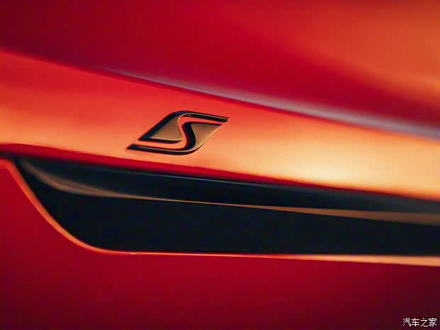 賓利 添越 2021款 4.0T V8 S