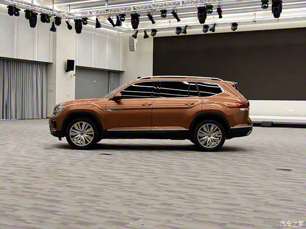 上汽大眾 途昂 2021款 380TSI 四驅(qū)尊崇旗艦版