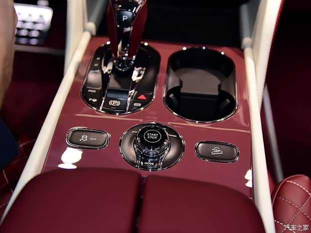 宾利 添越PHEV 2018款 基本型