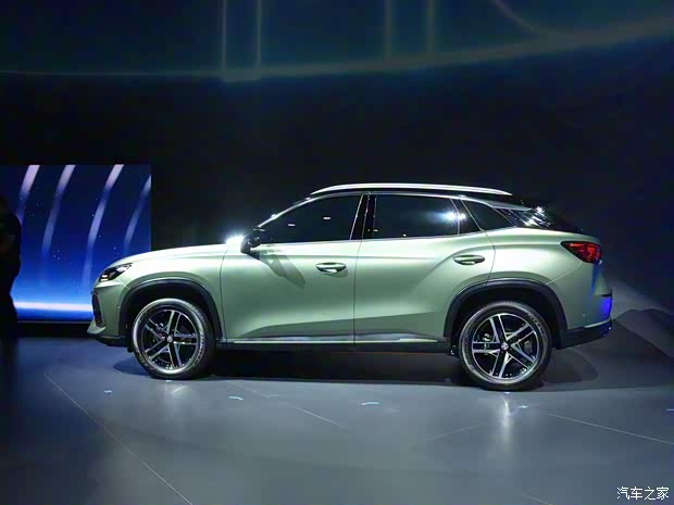 上汽集团 MG ONE 2021款 基本型