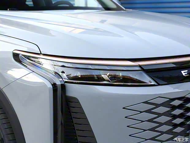 星途 星途瑤光 2023款 400T 兩驅(qū)尊貴版