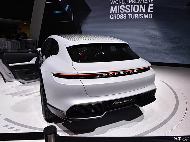 保时捷 Mission e 2018款 基本型