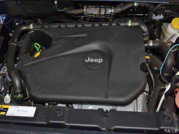 广汽菲克Jeep 自由侠 2018款 互联大屏版 180T 自动劲能版