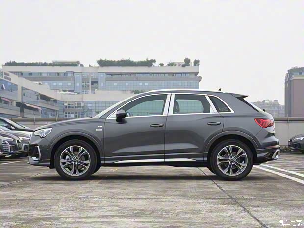 一汽奧迪 奧迪Q3 2024款 40 TFSI 時尚動感型