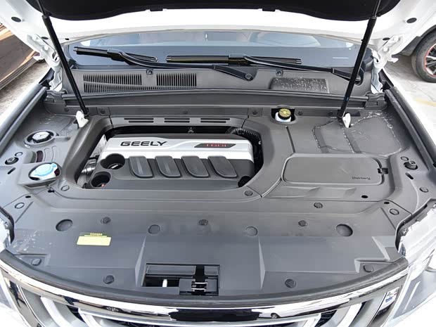 吉利汽车 博越 2018款 1.8TD 自动四驱智尊型4G互联版