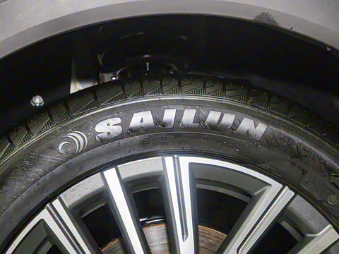 2025款 冠军版 1.5T DCT冠军PRO 5座 2025款 冠军版 1.5T DCT冠军PRO 5座