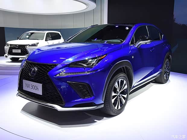 雷克薩斯 雷克薩斯NX 2018款 300h 全驅(qū) F SPORT