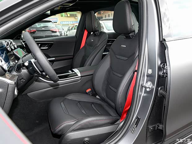 梅赛德斯-AMG 奔驰C级AMG 2024款 AMG C 43 4MATIC 特别版 梅赛德斯-AMG 奔驰C级AMG 2024款 AMG C 43 4MATIC 特别版