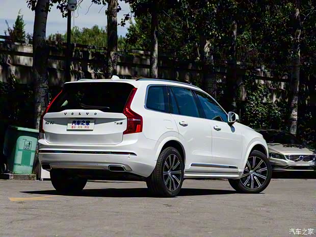 沃尔沃(进口) 沃尔沃XC90 2020款 T6 智逸豪华版 7座 沃尔沃(进口) 沃尔沃XC90 2020款 T6 智逸豪华版 7座
