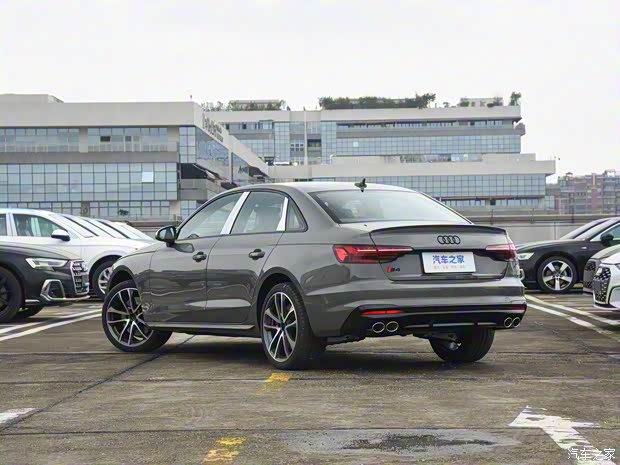 奧迪(進口) 奧迪S4 2023款 S4 3.0TFSI