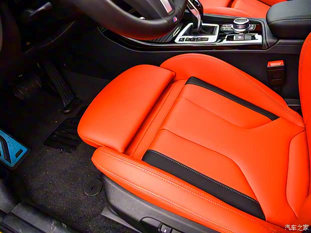 华晨宝马 宝马1系 2021款 改款 125i M运动曜夜版