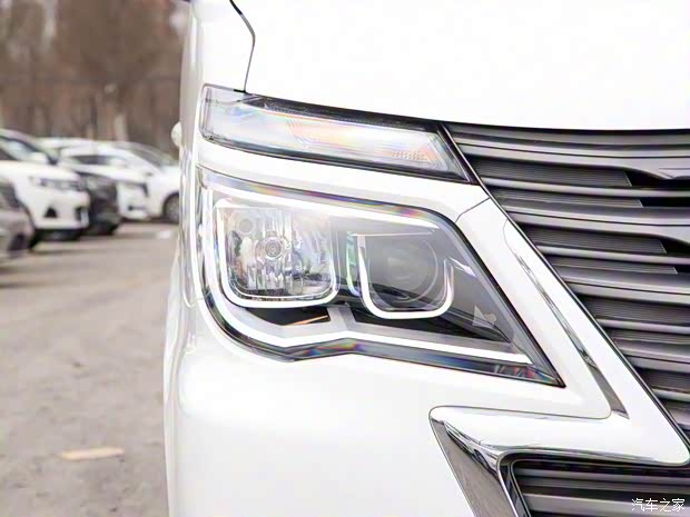 东风风行 菱智 2020款 M5 1.6L 7座基本型