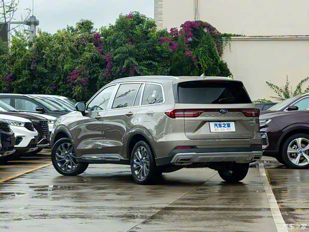 江铃福特 领裕 2021款 EcoBoost 225 尊领型 6座 江铃福特 领裕 2021款 EcoBoost 225 尊领型 6座