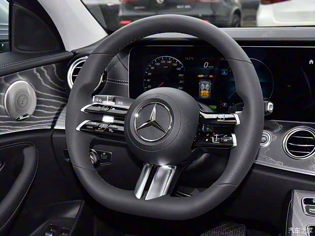 北京奔驰 奔驰E级新能源 2021款 E 350 e L 插电式混合动力运动轿车