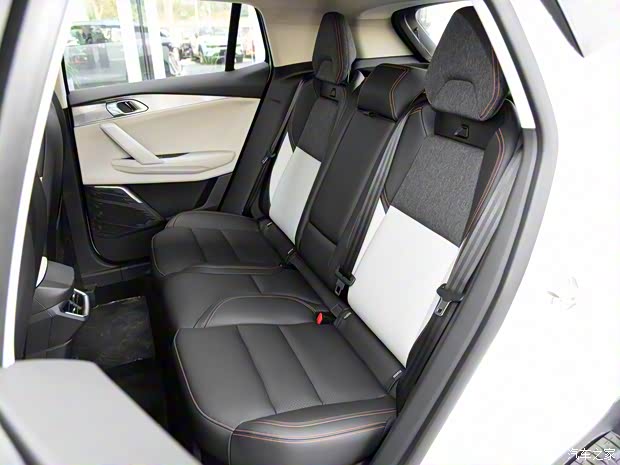 领克 领克06 2020款 1.5T 型Plus