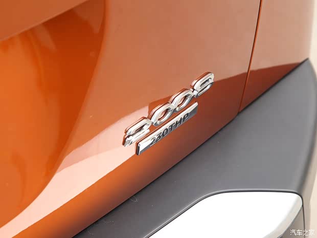 东风标致 标致2008 2020款 230THP 中配版