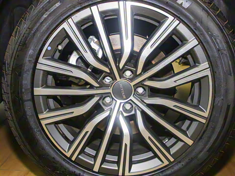 2025款 冠军版 1.5T DCT冠军PRO 5座 2025款 冠军版 1.5T DCT冠军PRO 5座