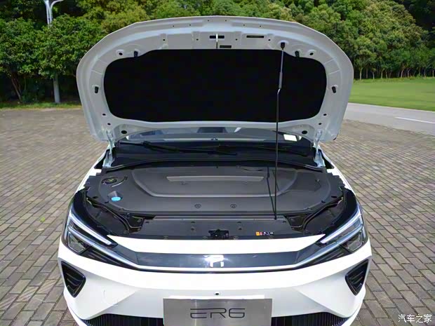 上汽集團(tuán) R汽車 ER6 2021款 新動(dòng)版 620km 智享版