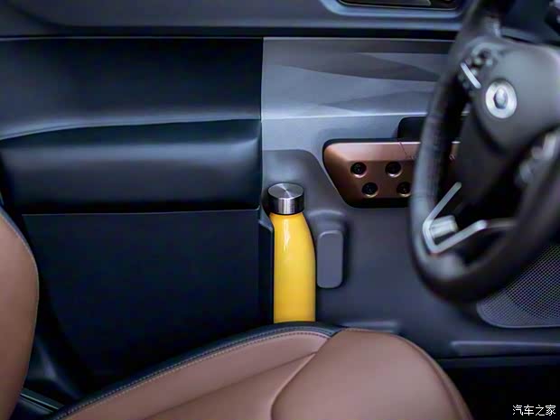 福特(進(jìn)口) Maverick 2022款 Lariat FX4