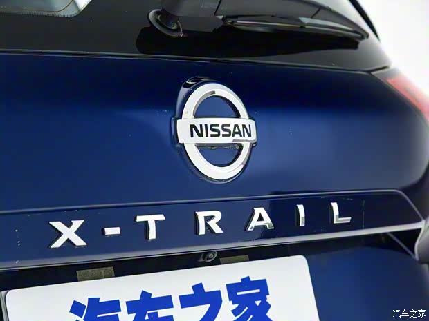东风日产 奇骏 2021款 VC-Turbo 300 CVT 4WD高配版 东风日产 奇骏 2021款 VC-Turbo 300 CVT 4WD高配版