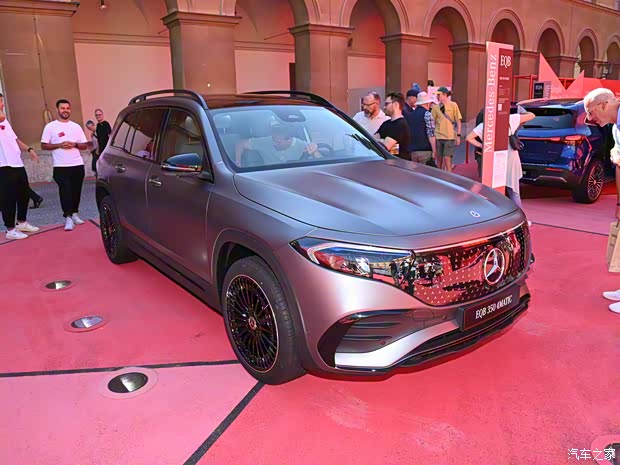 梅赛德斯-EQ 奔驰EQB(海外) 2023款 EQB 350 4MATIC 欧洲版 梅赛德斯-EQ 奔驰EQB(海外) 2023款 EQB 350 4MATIC 欧洲版