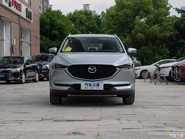 长安马自达 马自达CX-5 2020款 2.0L 自动两驱智尊型 长安马自达 马自达CX-5 2020款 2.0L 自动两驱智尊型
