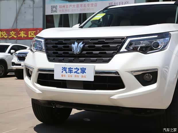 鄭州日產(chǎn) 帕拉丁 2023款 2.0T 四驅(qū)尊享型 鄭州日產(chǎn) 帕拉丁 2023款 2.0T 四驅(qū)尊享型