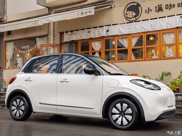 上汽通用五菱 五菱缤果 2023款 基本型 上汽通用五菱 五菱缤果 2023款 基本型