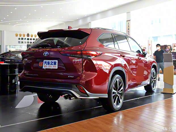 一汽丰田 皇冠陆放CROWN KLUGER 2021款 基本型