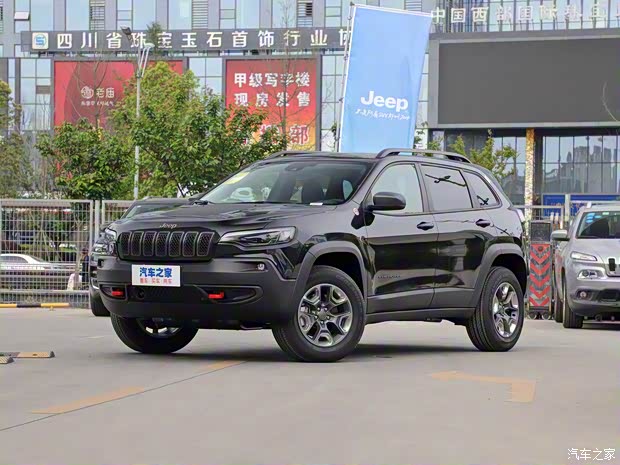 廣汽菲克Jeep 自由光 2020款 2.0T 四驅(qū)高性能旗艦版