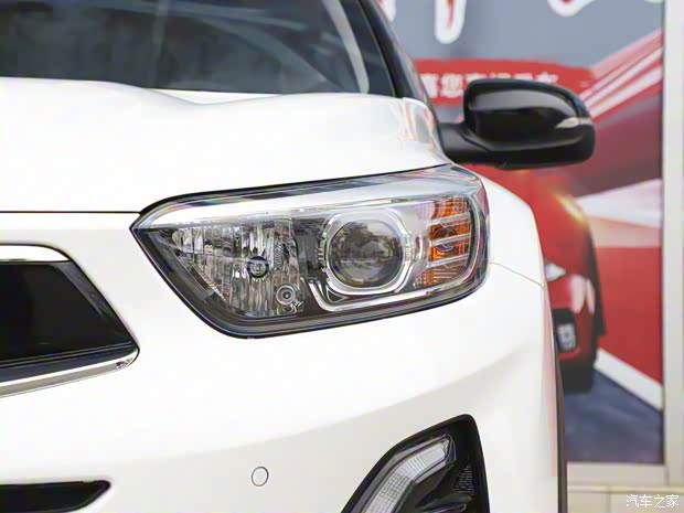 悦达起亚 奕跑 2023款 基本型