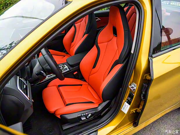 华晨宝马 宝马1系 2021款 改款 125i M运动曜夜版