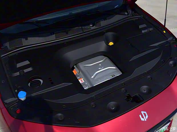 零跑汽车 零跑S01 2019款 380 Pro 零跑汽车 零跑S01 2019款 380 Pro