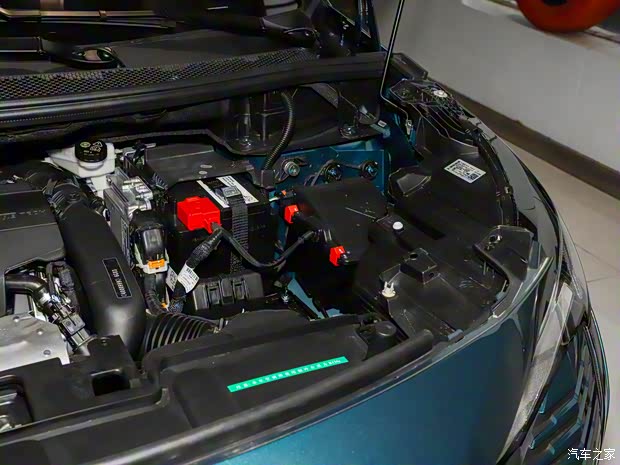 东风标致 标致5008 2021款 400THP 高配版