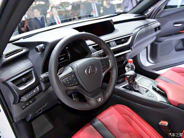 雷克薩斯 雷克薩斯UX 2019款 250h F SPORT