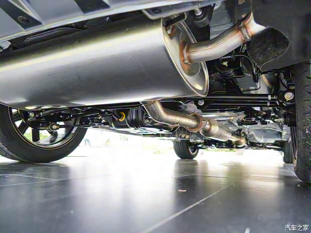 長(zhǎng)安汽車 長(zhǎng)安UNI-K 2021款 UNI量產(chǎn)版