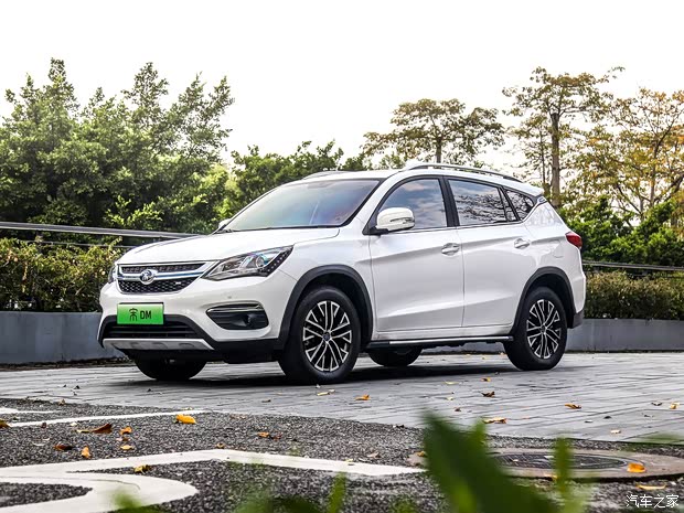 比亚迪 宋新能源 2018款 宋DM 尊贵型