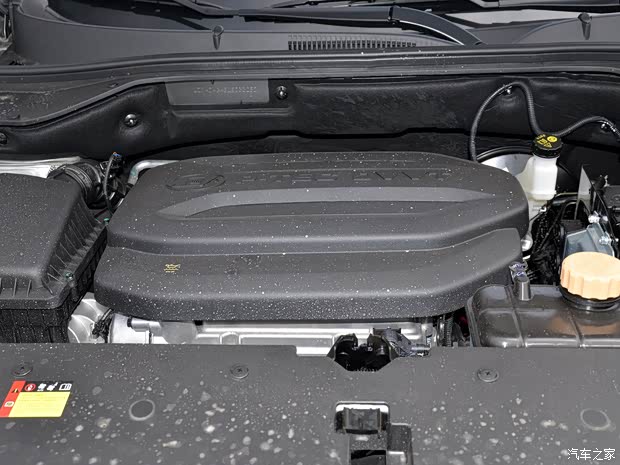 上汽通用五菱 宝骏510 2019款 1.5L 手动劲享型73kW 国VI