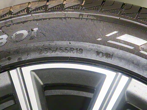 2025款 冠军版 1.5T DCT冠军PRO 5座 2025款 冠军版 1.5T DCT冠军PRO 5座