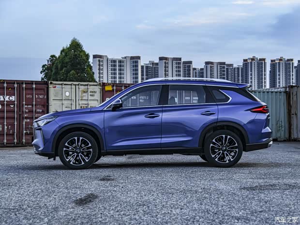 广汽乘用车 传祺GS4 2021款 PLUS 390T 基本型 广汽乘用车 传祺GS4 2021款 PLUS 390T 基本型