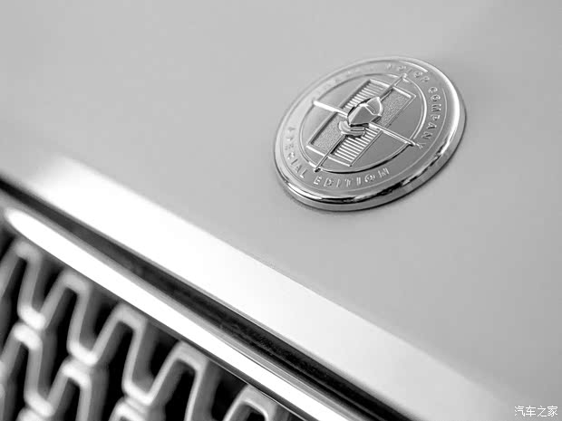 林肯(進(jìn)口) 林肯MKZ 2020款 2.0T MONO限量尊耀版 MONO WHITE