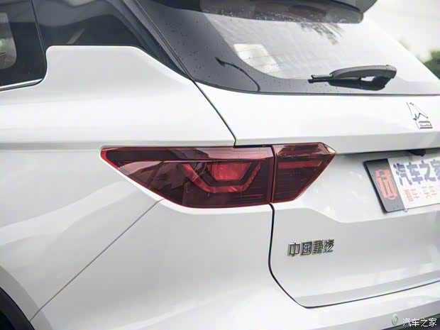 中国重汽VGV VGV U75PLUS 2021款 2.0TGDI 梦幻旅行版 7座