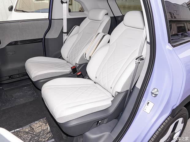 北汽新能源 极狐考拉 2023款 家庭版Pro 北汽新能源 极狐考拉 2023款 家庭版Pro