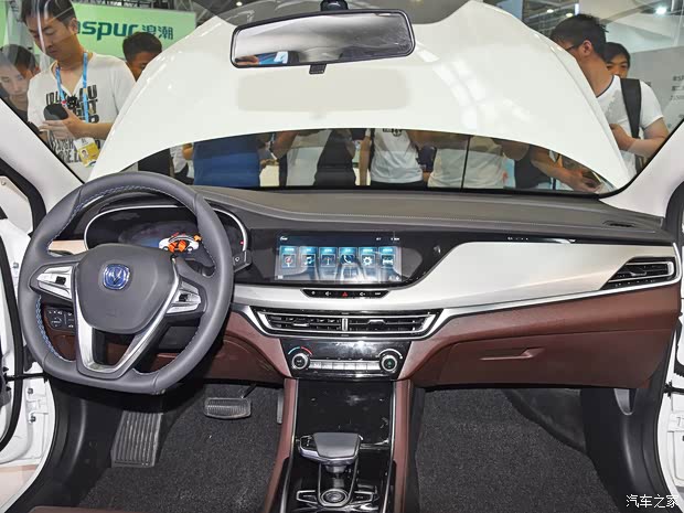 長安汽車 逸動新能源 2019款 基本型