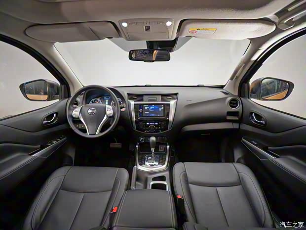 郑州日产 途达 2018款 2.5L 自动四驱旗舰版