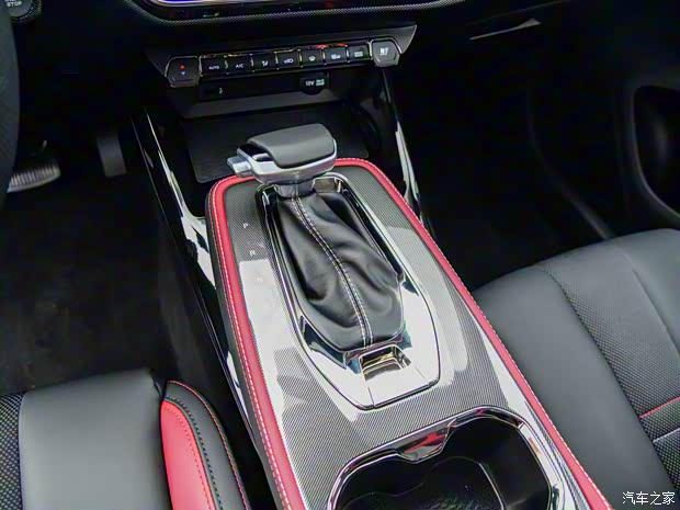 長(zhǎng)安汽車 長(zhǎng)安歐尚X5 2020款 1.5T 高配版