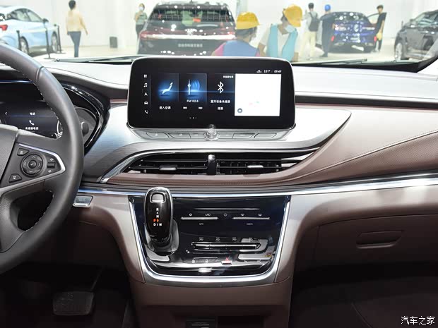 上汽通用別克 別克GL8 2021款 陸上公務(wù)艙 652T 謙雅定制版