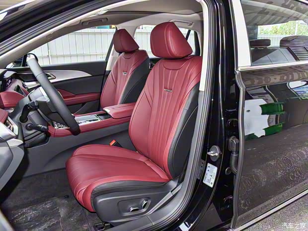 一汽紅旗 紅旗H5 2024款 1.5T DCT智聯(lián)旗韻版