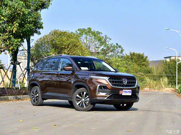 上汽通用五菱 宝骏530 2018款 1.5T 手动尊贵型 上汽通用五菱 宝骏530 2018款 1.5T 手动尊贵型