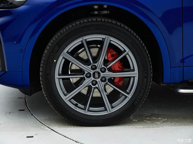 一汽-大眾奧迪 奧迪Q5L 2021款 45 TFSI 甄選動(dòng)感型